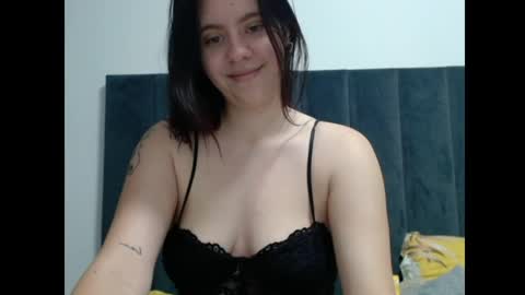 Arya online show from June 2, 1:02 pm