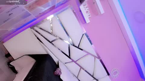 aryajanee online show from November 15, 6:48 am