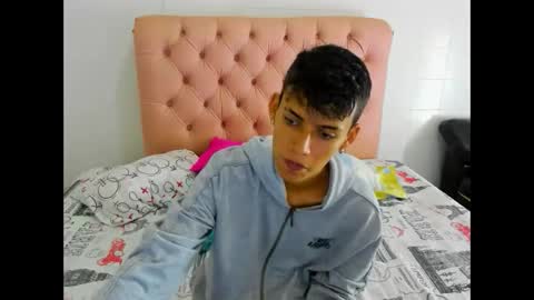 Snapshot of asbeell_grigory chatting on September 24, 9:21 pm asbeell grigory online show from September 24, 9:21 pm