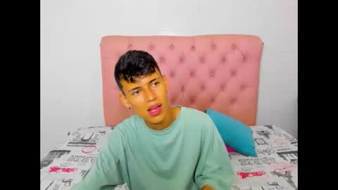 Snapshot of asbeell_grigory chatting on October 8, 8:48 pm asbeell grigory online show from October 8, 8:48 pm