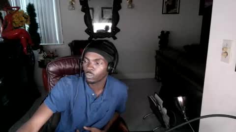 MrJ online show from December 1, 10:30 pm