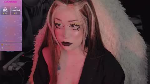 Snapshot of asha_nekooo chatting on October 19, 11:53 pm Sasha next stream December 4st at 0000- 0030 am German time online show from October 19, 11:53 pm