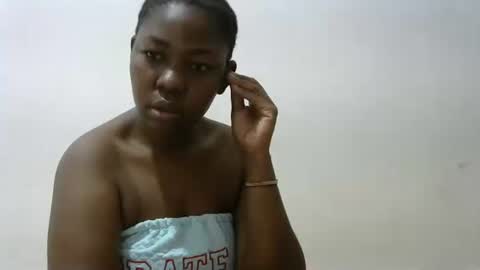 ashanty001 online show from March 2, 7:21 am