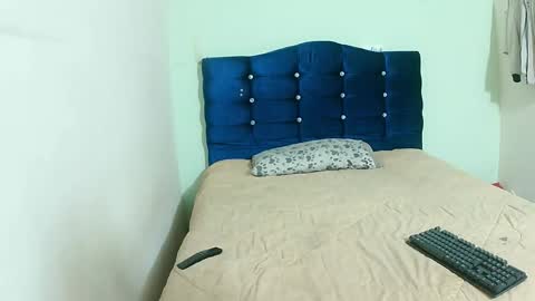 ashleey_palmer online show from February 26, 1:20 am