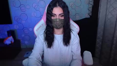 Snapshot of ashley__cooper__ chatting on October 1, 5:28 am Yasmina online show from October 1, 5:28 am
