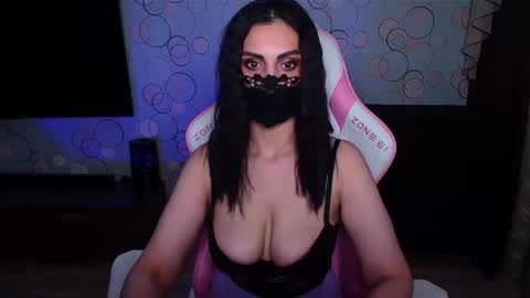   Yasmina   online show from February 25, 3:54 am