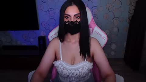   Yasmina   online show from March 16, 3:31 am