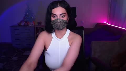 Snapshot of ashley__cooper__ chatting on January 26, 7:21 am Yasmina online show from January 26, 7:21 am