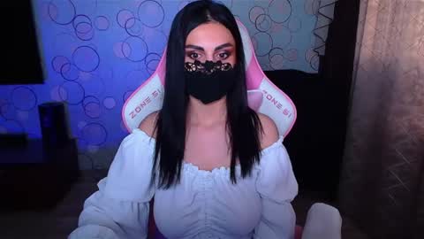   Yasmina   online show from November 12, 5:21 am