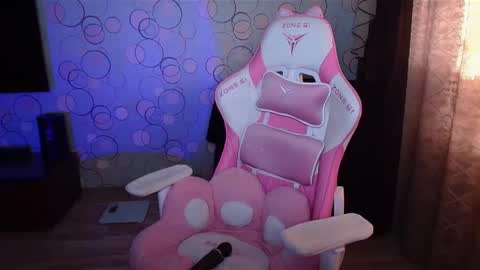 Snapshot of ashley__cooper__ chatting on October 15, 5:00 am Yasmina online show from October 15, 5:00 am