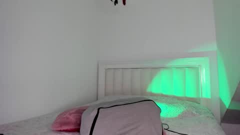 ashley_blair online show from October 24, 9:26 pm