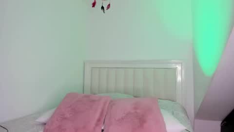 ashley_blair online show from October 30, 10:43 pm