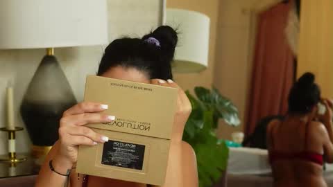 Ashley online show from March 21, 8:13 pm