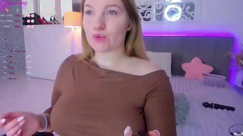 AshleyJonse online show from November 25, 6:12 am