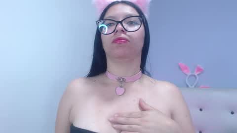 Snapshot of ashleyness chatting on October 20, 8:36 pm Ashley online show from October 20, 8:36 pm