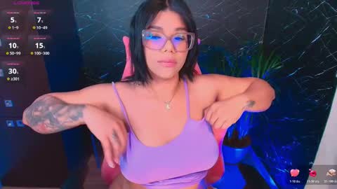 Ashleyy18   online show from November 27, 1:02 am