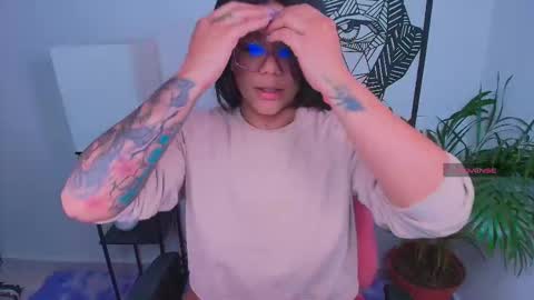 Ashleyy18   online show from March 13, 11:57 am