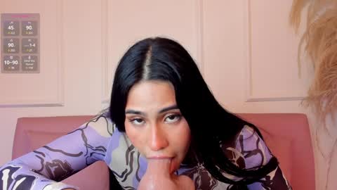 Ashley Diamonds online show from December 12, 6:21 pm