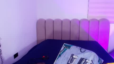 Ashly online show from February 19, 12:04 pm