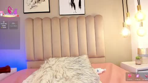 ashlye_white online show from May 16, 2:08 am