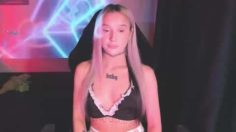 Mila online show from February 4, 4:11 pm