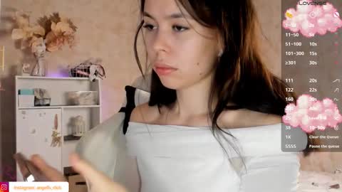 adeline online show from October 27, 4:56 am