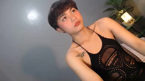 Reyshell online show from March 30, 7:08 am