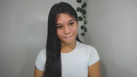 Yan online show from November 20, 7:22 pm