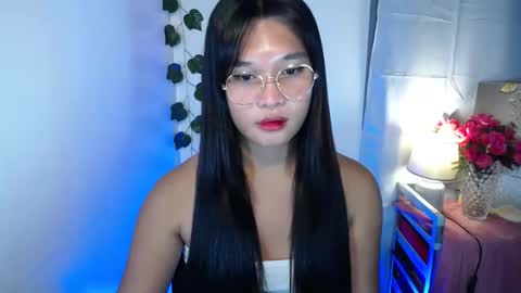 Yan online show from March 10, 10:02 pm