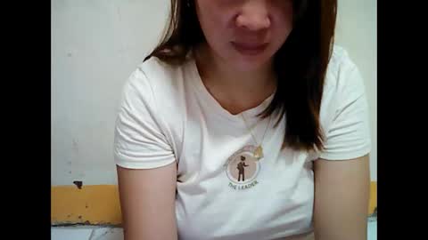 asiancutie143 online show from February 16, 9:35 pm