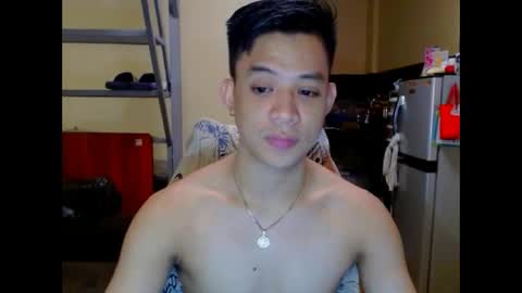 asiandreamboyx online show from October 25, 8:13 am