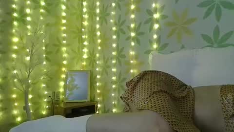 Alice online show from March 8, 3:02 pm