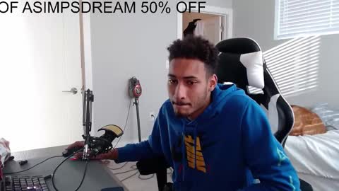 Snapshot of asimpsdream chatting on October 9, 1:27 pm asimpsdream online show from October 9, 1:27 pm