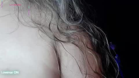   online show from October 18, 7:29 pm