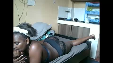 ass_wife online show from May 14, 10:24 am
