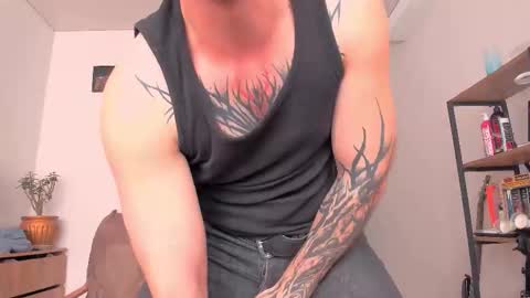 asshunter4k online show from October 22, 9:34 am