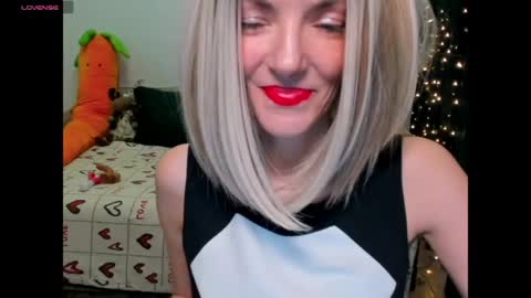 Asteris online show from May 2, 10:59 pm