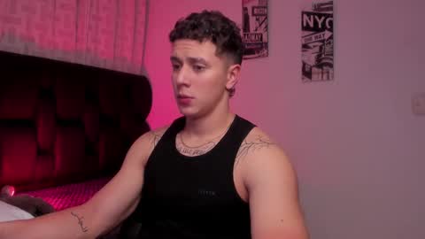 Snapshot of astonhills chatting on September 27, 1:47 am astonhills online show from September 27, 1:47 am