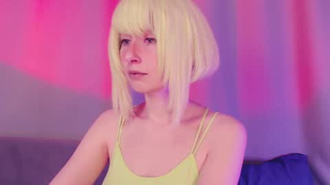 Bonnie online show from December 12, 5:10 am