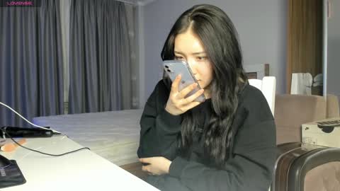 asuna_kirigaya online show from December 6, 12:29 am