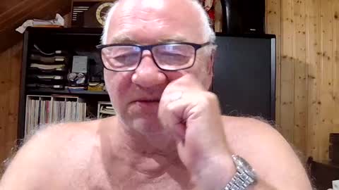 asusandy online show from July 27, 9:01 pm