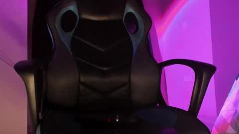 atenas online show from November 8, 9:56 am