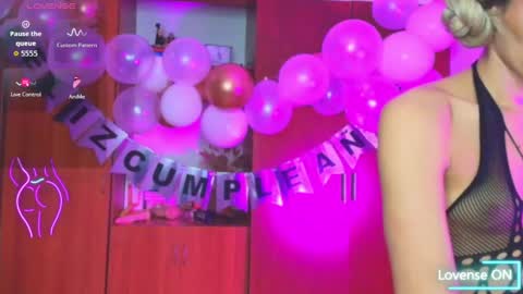 atenea_fit online show from May 1, 2:49 am