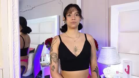 Athenea sky  online show from October 27, 5:46 pm