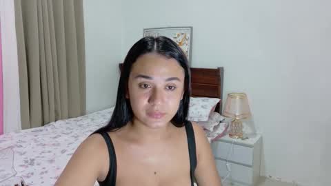 AthisaWithABigCum online show from December 18, 7:47 am