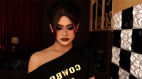 athisamoore online show from March 5, 9:46 pm