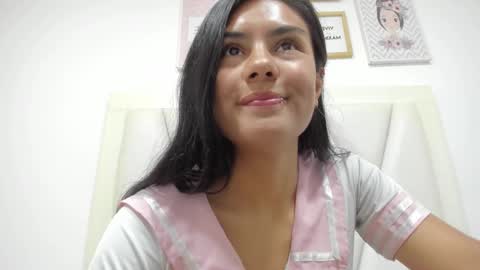 Atilana Diaz online show from February 6, 5:37 pm