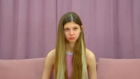 Audrey online show from April 19, 6:03 am