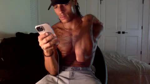 augiexrated online show from April 28, 2:27 am