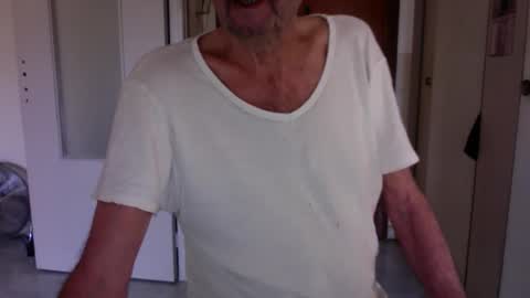 auguste688483 online show from January 8, 9:59 am